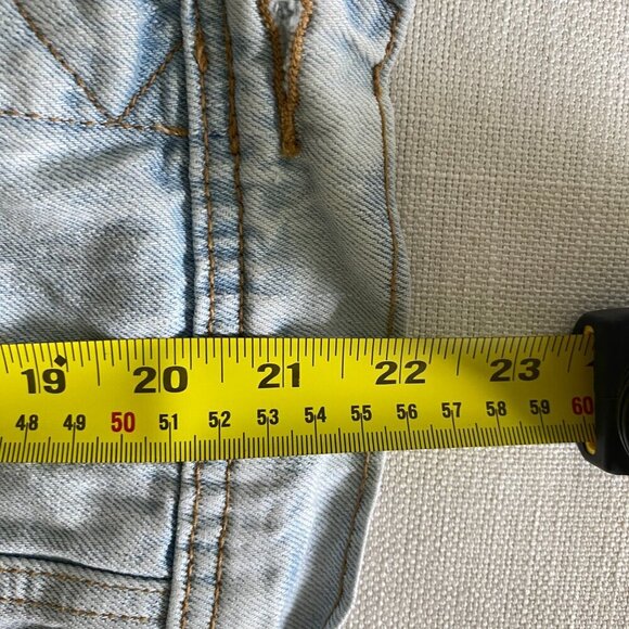 OLD Navy 100% Cotton Embroidered Light Wash Blue Floral Jean Jacket Size XS - Picture 12 of 13